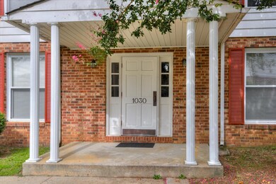 1030 Carriage Porch
