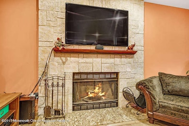 6 Rizzo Ct, Howell, NJ 07731 - photo 4