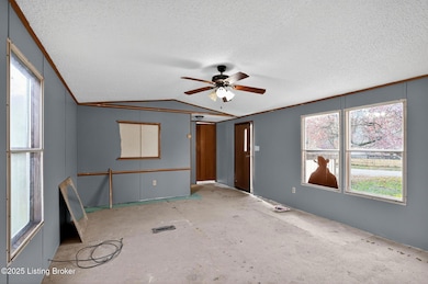 226 Creekside Dr, Shepherdsville, KY 40165 - photo 4