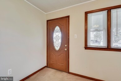 19 Compression Ct, Middle River, MD 21220 - photo 7