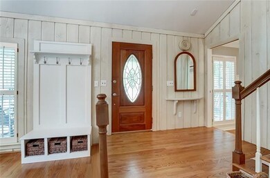 Entry way with drop zone
