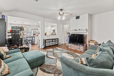 2217 Spruce Cir, McKinney, TX 75071 - photo 4