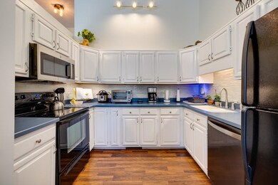 2397 Meadow Ct, Harrisonburg, VA 22801 - photo 2