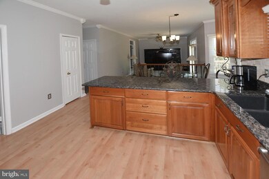 15305 Surrey House Way, Centreville, VA 20120 - photo 7