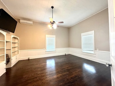 522 E Canal St, Picayune, MS 39466 - photo 6