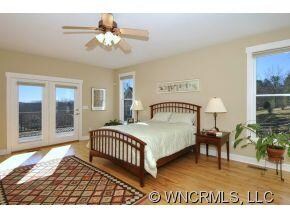 Huge Master Bedroom Suite