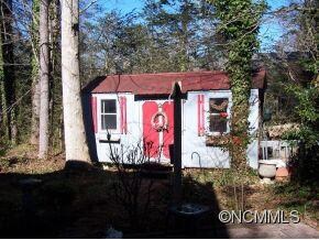 Outdoor Storage with Elec