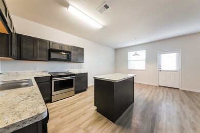 1205 Mallard Cove, Ennis, TX 75119 - photo 7