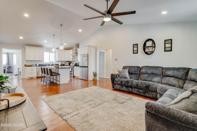 6-web-or-mls-2025 01 08 - 1800EHanthornR