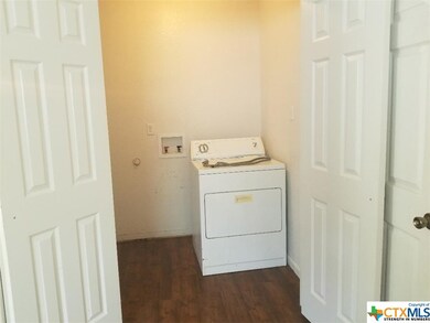 420 Carter Spur, Troy, TX 76579 - photo 5