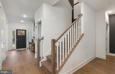 18256 Hobbes Rest Ln, Leesburg, VA 20176 - photo 5