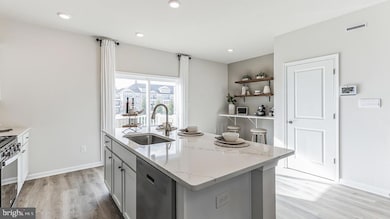 290 Macoun Way, Glassboro, NJ 08028 - photo 4