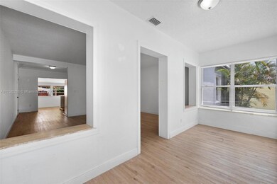 4521 SW 5th Terrace unit M, Coral Gables, FL 33134 - photo 7