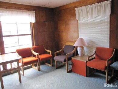 209 S 2nd St, Elkhart, IN 46516 - photo 2