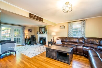 27 Donald Tennant Cir, North Attleboro, MA 02760 - photo 7