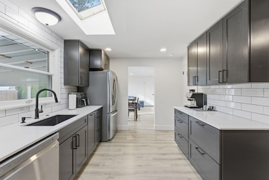 129 W Columbia Ave, Spokane, WA 99205 - photo 6