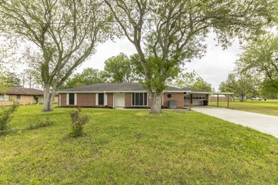 14211 W Valka St, Needville, TX 77461 - photo 3