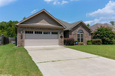 21 Oak Tree Cir, Conway, AR 72032 - photo 2