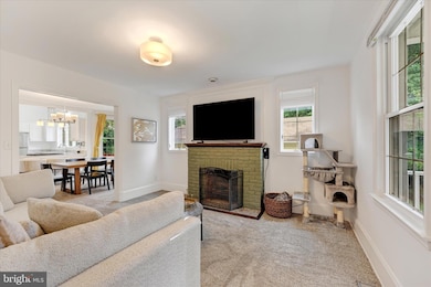 5804 Woodcrest Ave, Baltimore, MD 21215 - photo 4