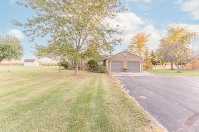 17188 Sharp Rd, Sidney, OH 45365 - photo 2
