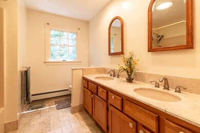 21 Dartmouth Rd, Marblehead, MA 01945 - photo 6