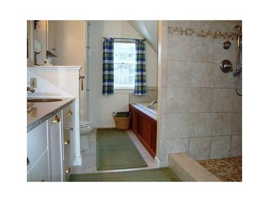 Master Bath/Spa. Nicely appointed...