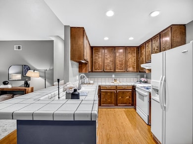 425 Kenbrook Cir, San Jose, CA 95111 - photo 5