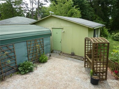 2907 Cray Drive Extension, High Point, NC 27263 - photo 3