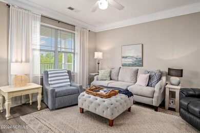 240woodlands_unit18-13