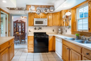 32 Goding Rd, Livermore, ME