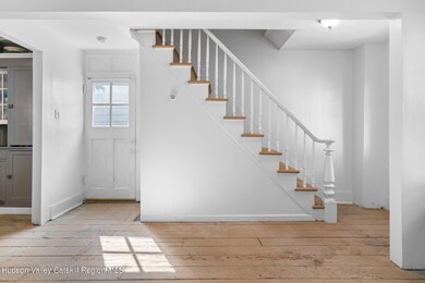 5-web-or-mls-104 Spring St-5