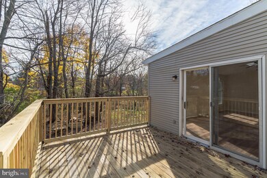 414 Windsor Cir, Exton, PA 19341 - photo 3