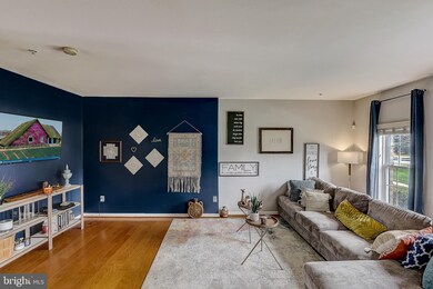 4557 Hidden Stream Ct, Owings Mills, MD 21117 - photo 7