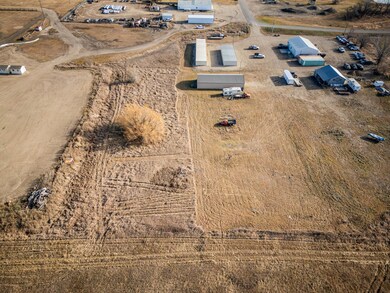 708 10th Ave W, Lisbon, ND 58054 - photo 5