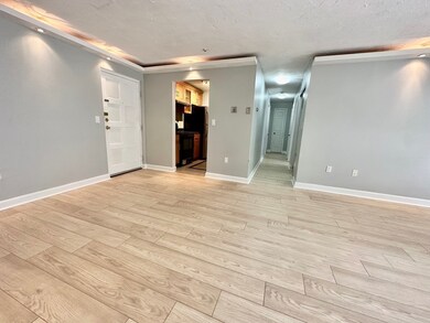 Totten Pond Village unit 25C, Waltham, MA 02451 - photo 5