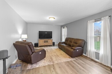 1922 Winterbrook St (7)