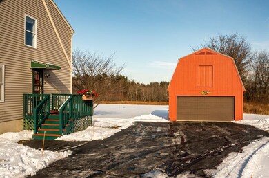 676 Salmon Falls Rd, Rochester, NH 03868 - photo 3