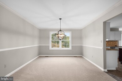 5782 Victor Dr, Sykesville, MD 21784 - photo 6