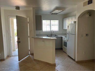 4512 W Lake Mead Blvd unit 102, Las Vegas, NV 89108 - photo 3