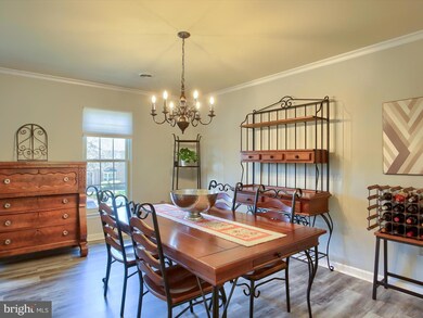 914 Skyview Dr unit 914, York, PA 17406 - photo 6