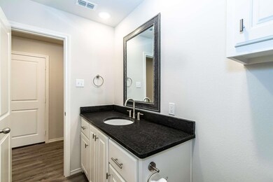 12007 Essex Ave unit B, Lubbock, TX 79424 - photo 7