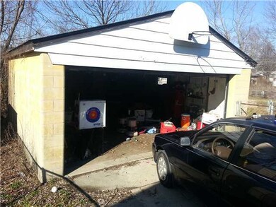 2693 Moundcrest St, Columbus, OH 43232 - photo 2