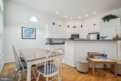 5505 Edson Ln, Rockville, MD 20852 - photo 6