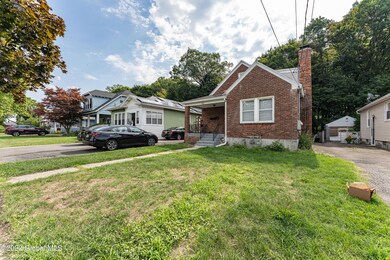 45 Holmes Ct, Albany, NY 12209 - photo 3