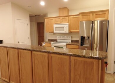 117 Aztec Ct, Grants Pass, OR 97527 - photo 7