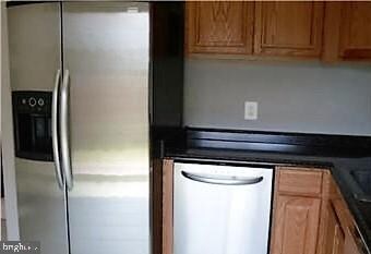 813 Madison Ct, Stafford, VA 22556 - photo 2