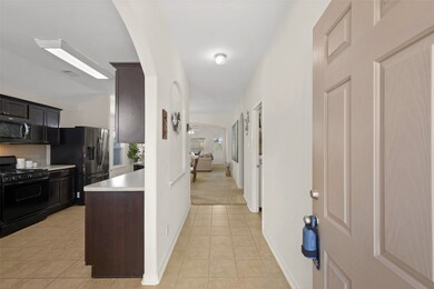 Open airy floor plan with lots of natural light an