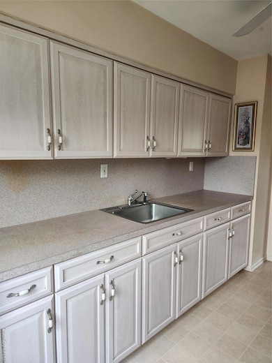 47 15th Ave, West Babylon, NY 11704 - photo 4