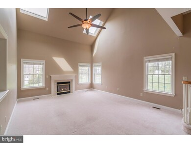 4746 Macgregor Dr, Schwenksville, PA 19473 - photo 6