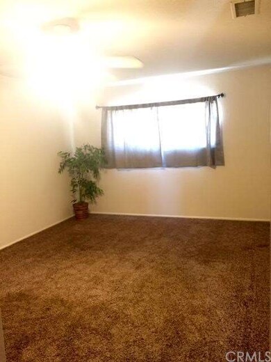 2nd Master Bedroom w/own Bathroom